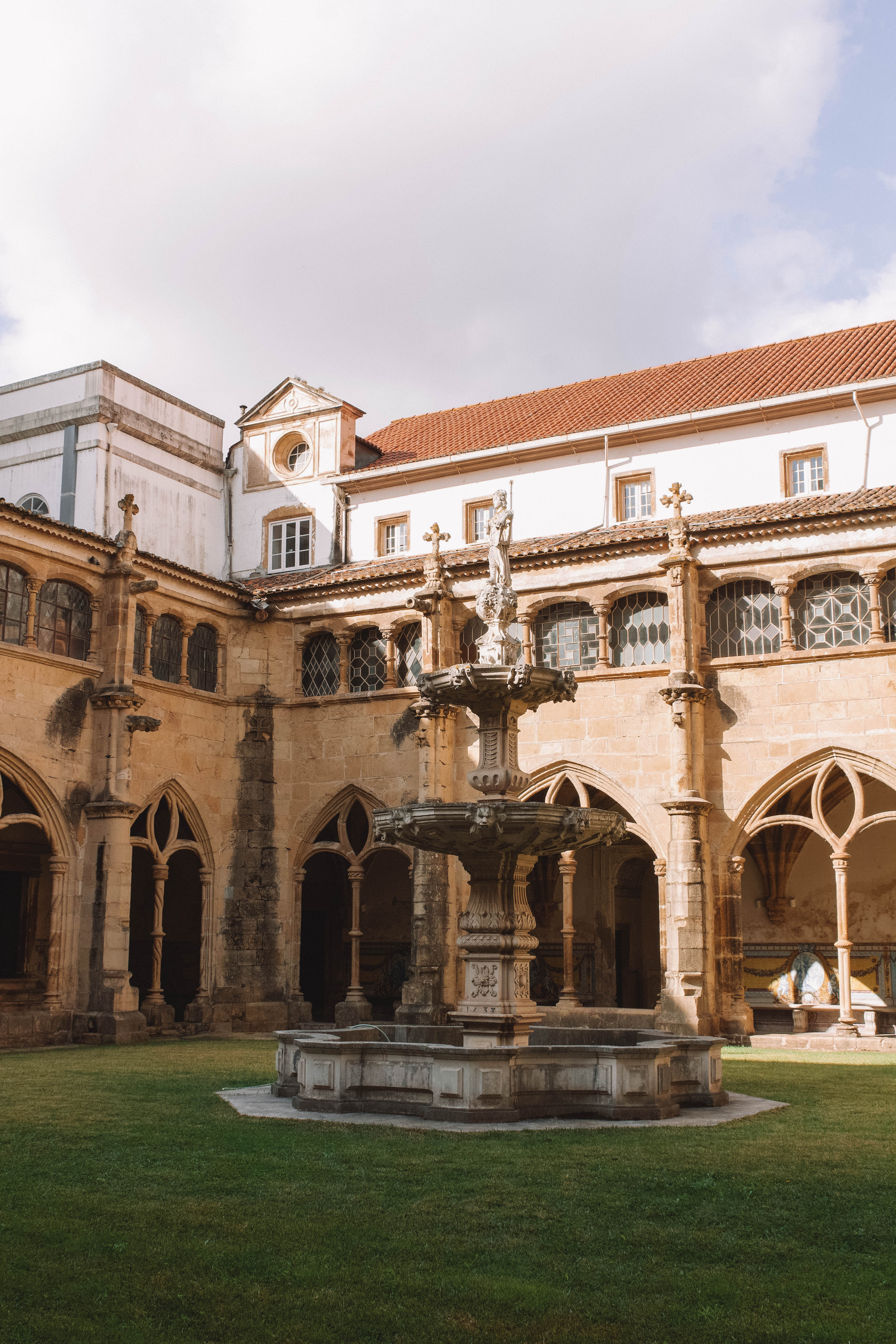 Mosteiro de Santa Cruz